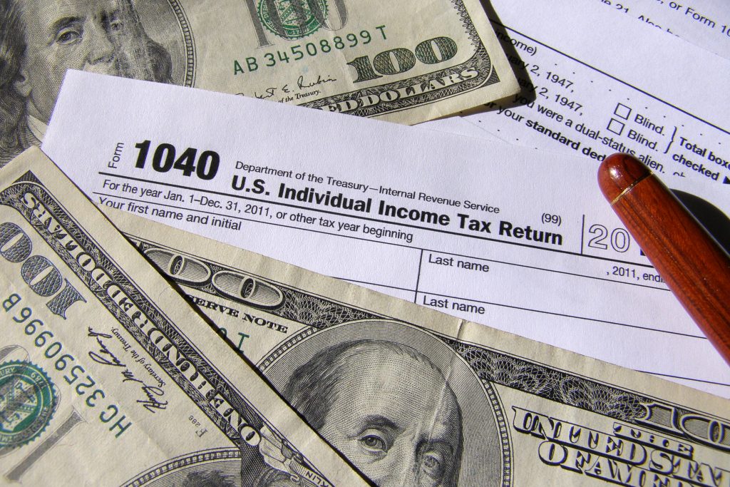 Dollars, US, Income Tax Return, IRS, 403b vs 401k