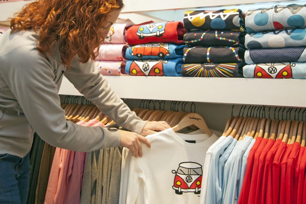 T-shirts, Woman, Buying, Products, Clothes, Store
