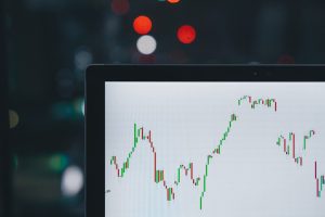 How To Read Stocks: A Complete Guide For Beginners