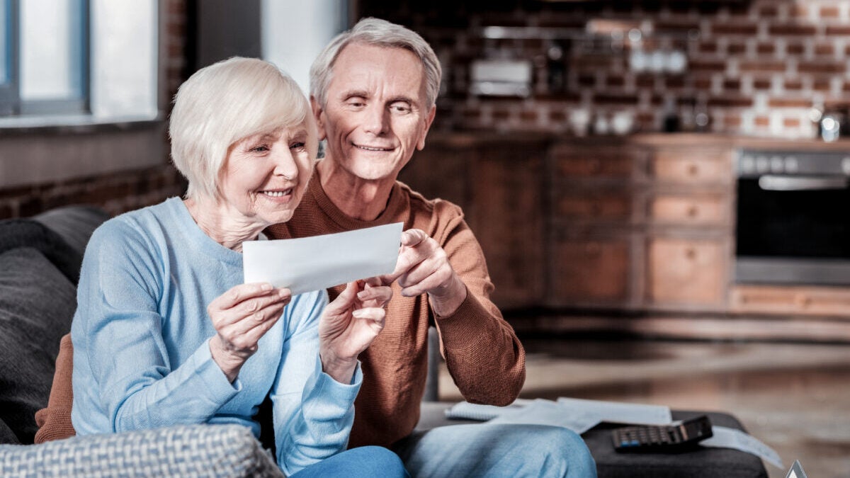 How Do Married Couples’ Social Security Benefits Work?
