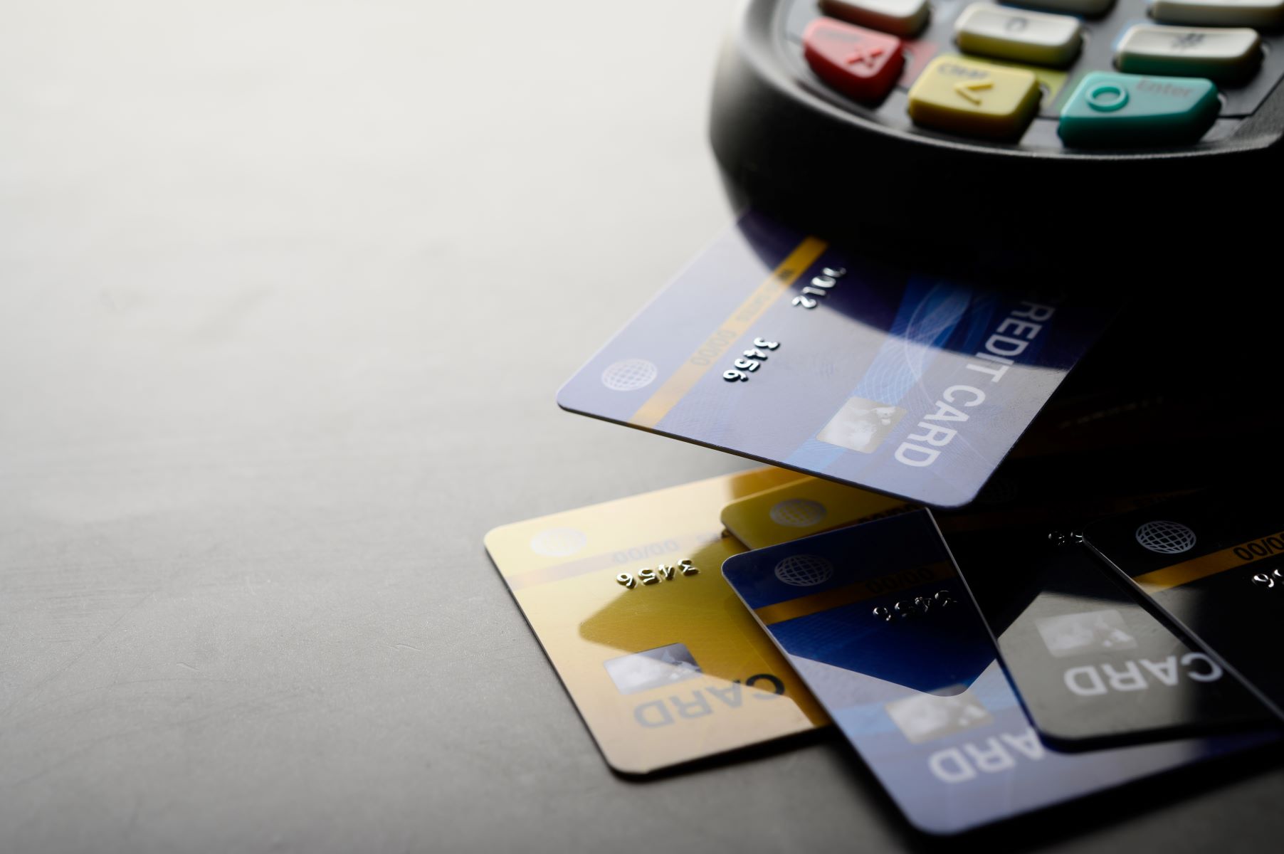 How To Limit Credit Card Spending