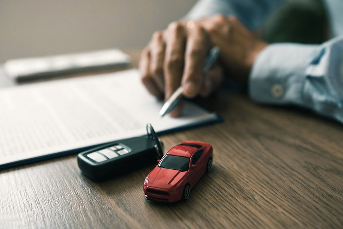 How Will Buying Auto Insurance Help You