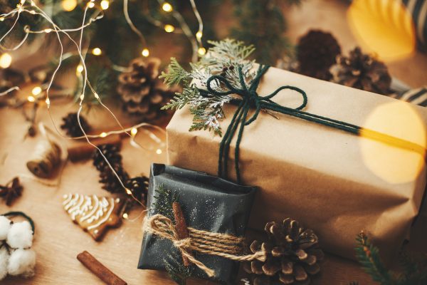 Jingle Buys: Tips for Stress-Free Holiday Shopping