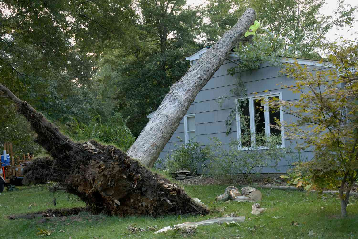 What Does Windstorm Insurance Cover?