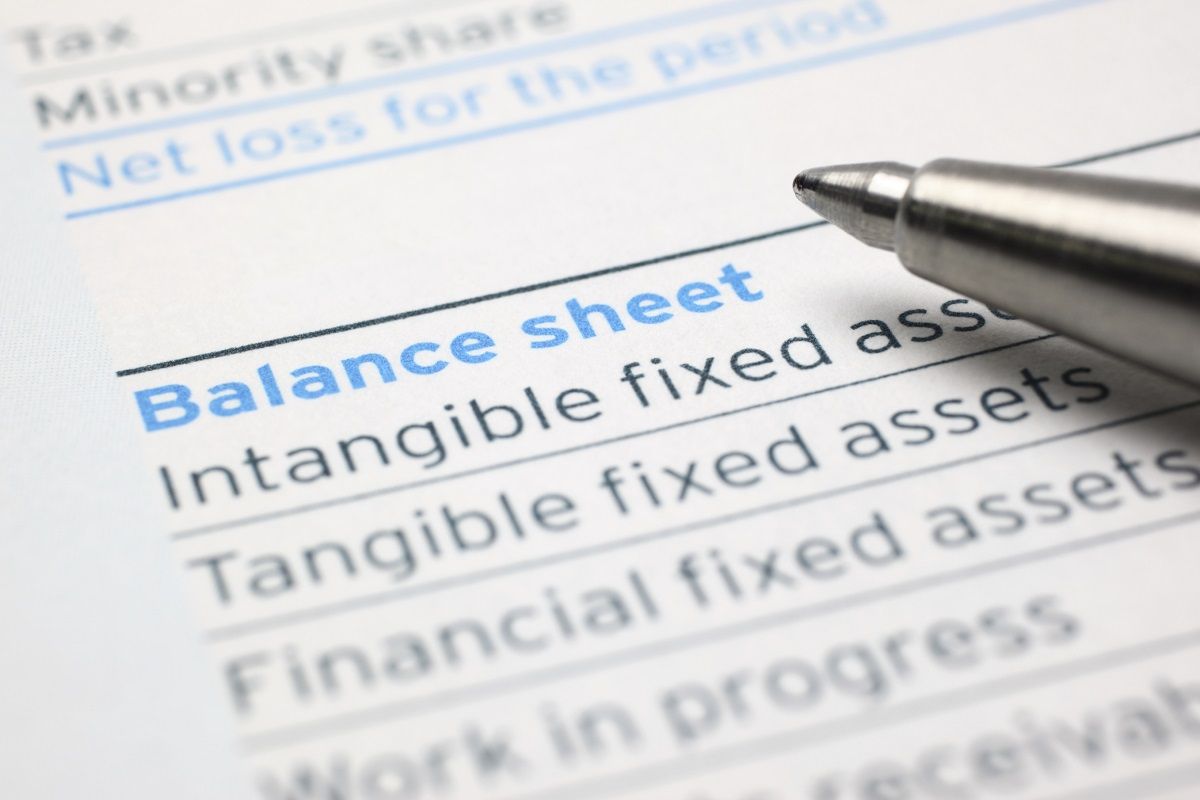 What Is A Consolidated Balance Sheet?