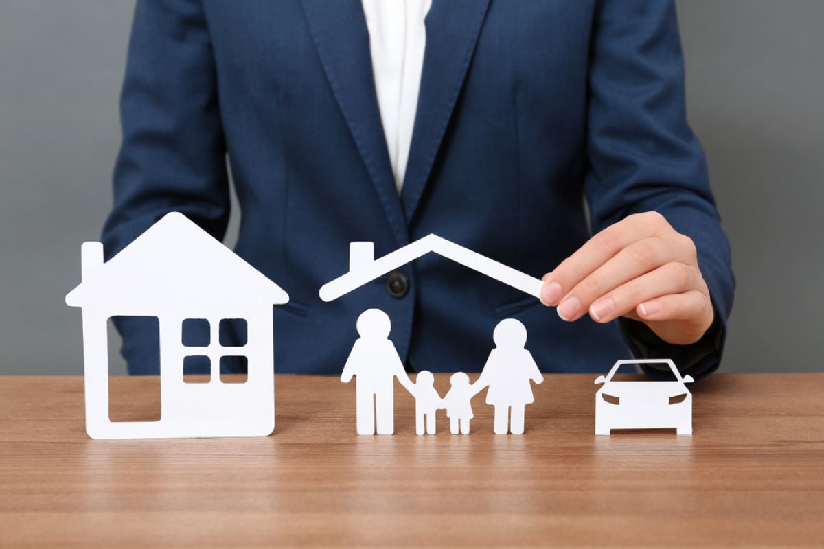 What Is The Primary Difference Between Homeowners Insurance And Renters Insurance?